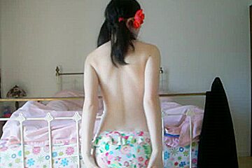 little hottie dancing