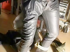 nlboots - editing in rubber trousers