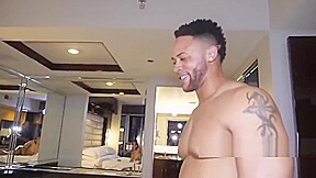 she taking bbc lightskinned freak big booty lizzy nut
