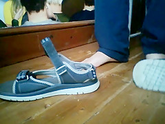 shoeplay with flip flops