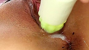 teen 18+ gets her fuck hole stretched with fingers and toys